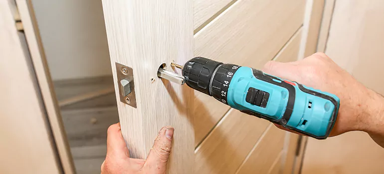 Old Door Knob Repair in San Bruno, CA